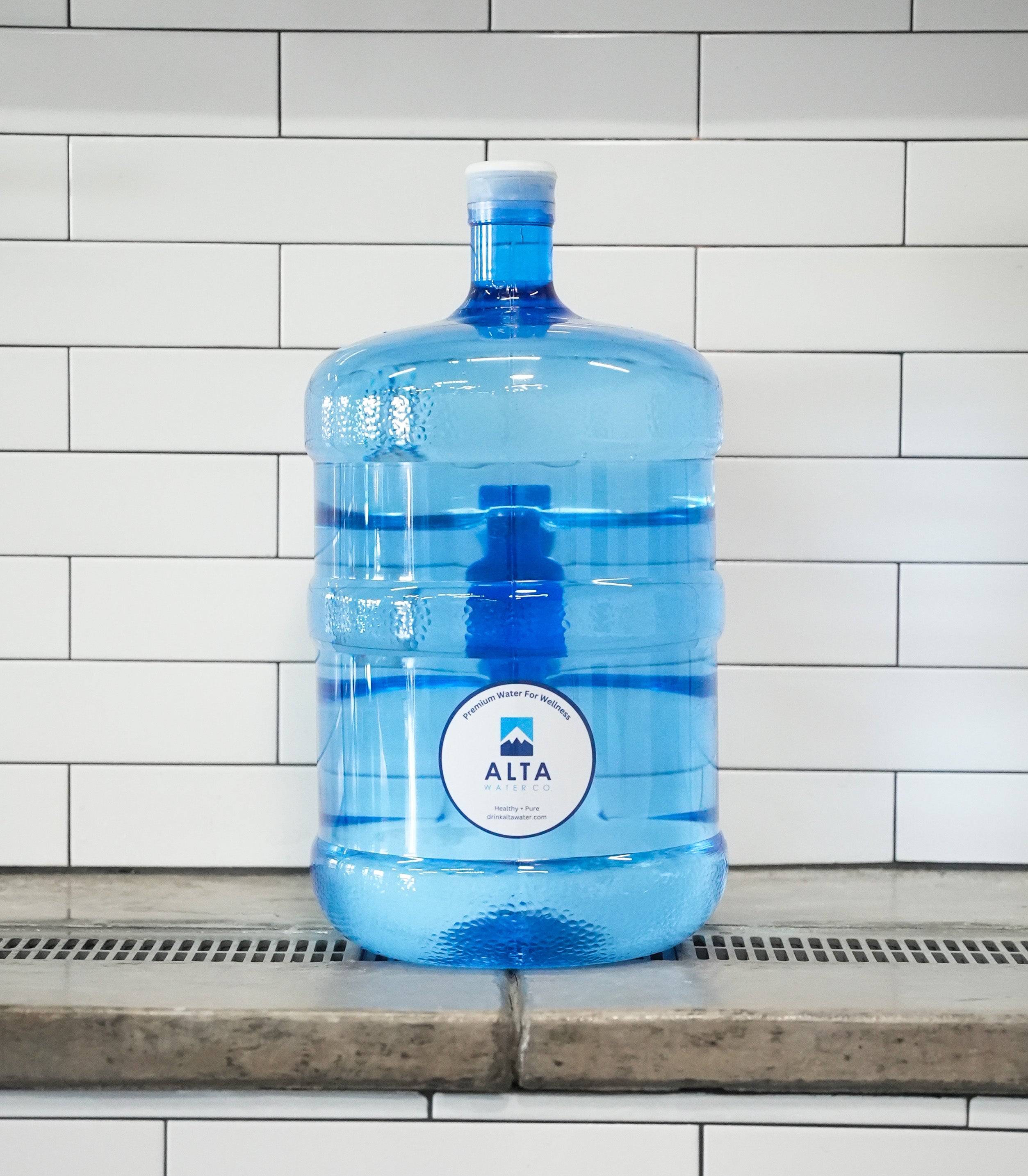 5 gallon water jug hot sale delivery